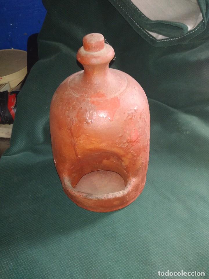 Antig&uuml;edades: bebedero de barro antiguo - Foto 5