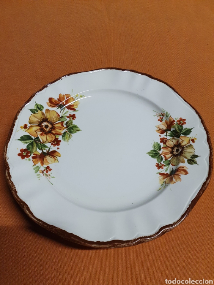 Antig&uuml;edades: 3 platos Porcelana - Foto 1