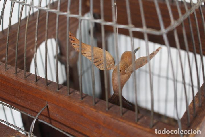 Antig&uuml;edades: jaula de madera - Foto 3