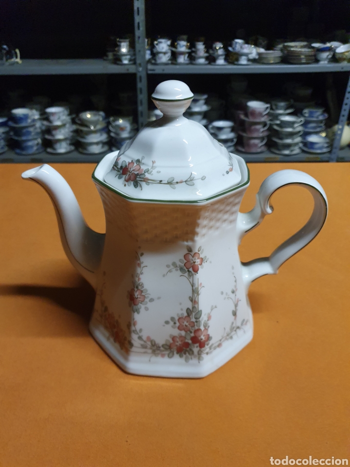 Antig&uuml;edades: Cafetera Porcelana - Foto 1
