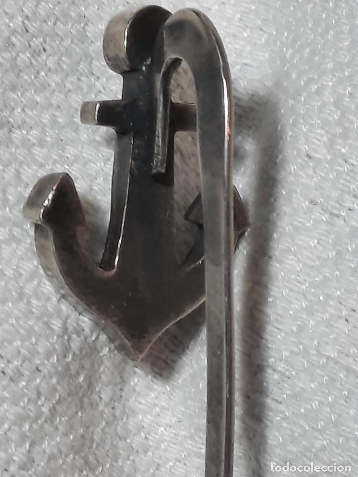 Antig&uuml;edades: Antiguo gancho de plata - Foto 3