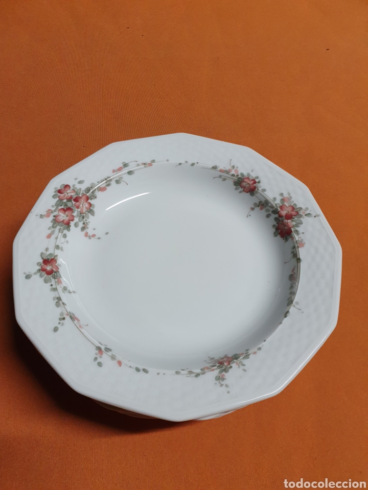 Antig&uuml;edades: 6 platos Porcelana - Foto 1