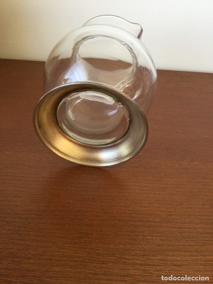 Antig&uuml;edades: Jarra de cristal con base plateada - Foto 3