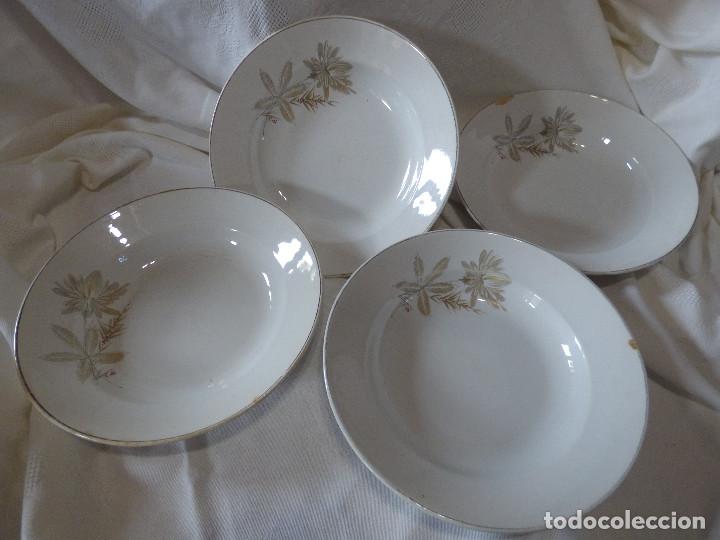 Antig&uuml;edades: Platos porcelana. - Foto 1