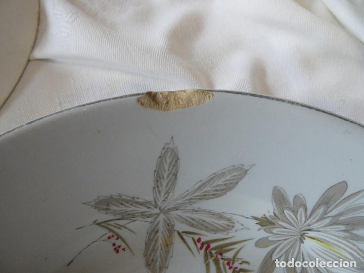 Antig&uuml;edades: Platos porcelana. - Foto 3