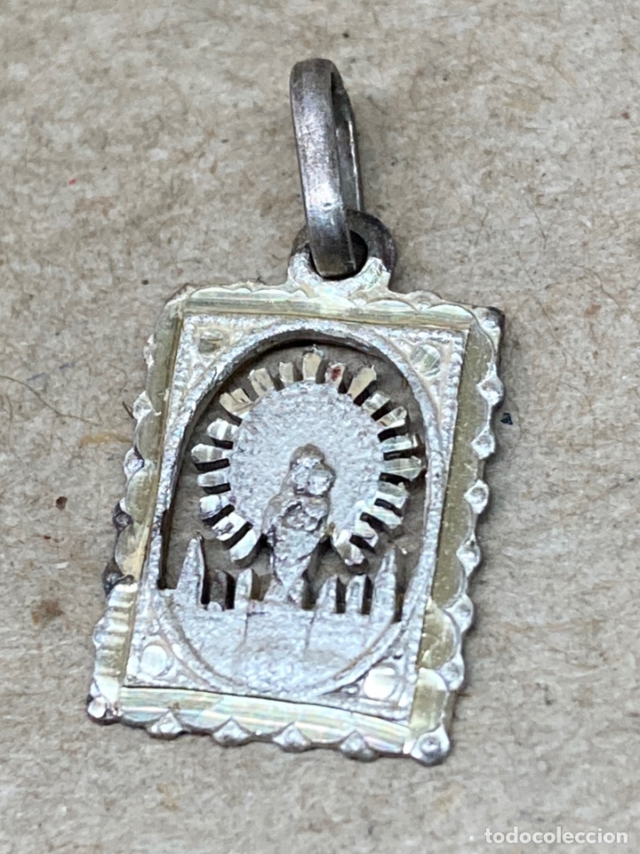 Antig&uuml;edades: Colgante de plata religioso - Foto 1