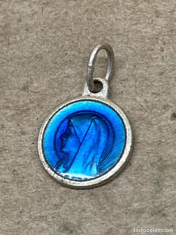 Antig&uuml;edades: Colgante de plata religioso - Foto 1