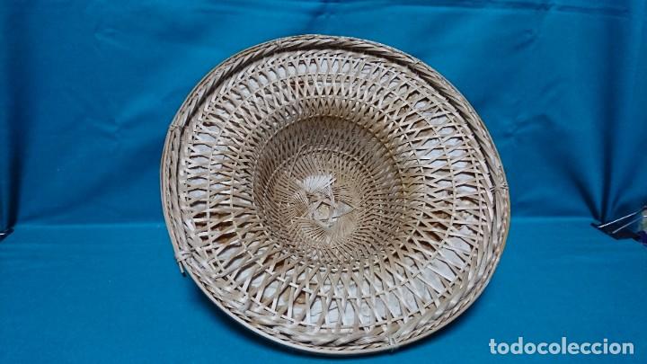 Antig&uuml;edades: ANTIGUO SOMBRERO DE MIMBRE, JUNCO, ORIENTAL - Foto 3