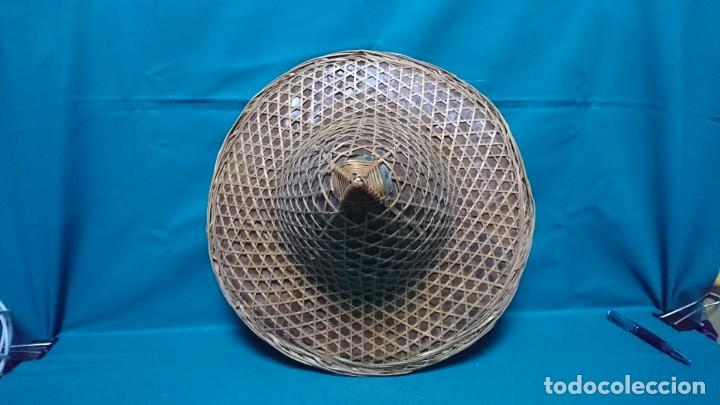 Antig&uuml;edades: ANTIGUO SOMBRERO DE MIMBRE, JUNCO, ORIENTAL - Foto 1