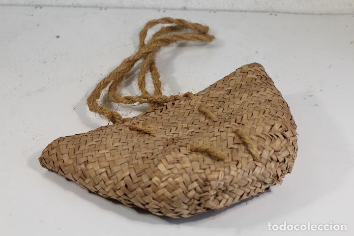Antig&uuml;edades: antigua cesta de enea - Foto 1