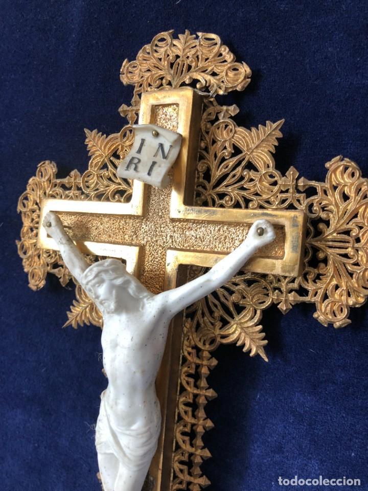 Antig&uuml;edades: CRUCIFIJO BISCUIT - Foto 2