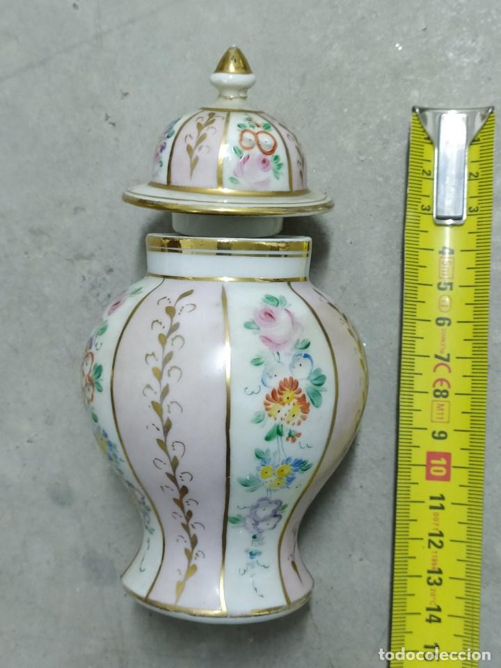 Antig&uuml;edades: Jarr&oacute;n de porcelana - Foto 6