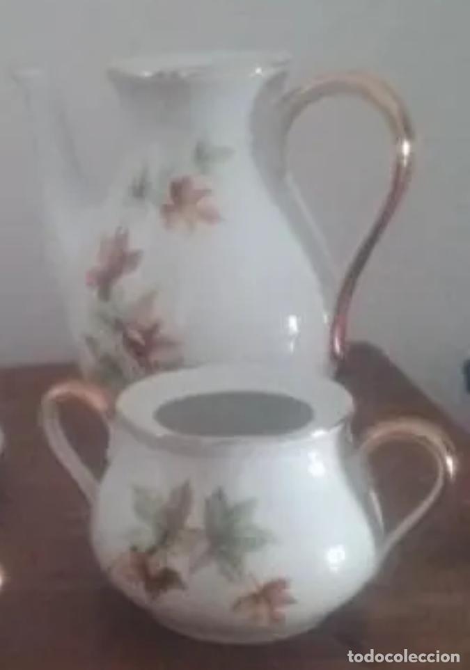 Antig&uuml;edades: Cafetera y azucarero Porcelanas Santa Clara.