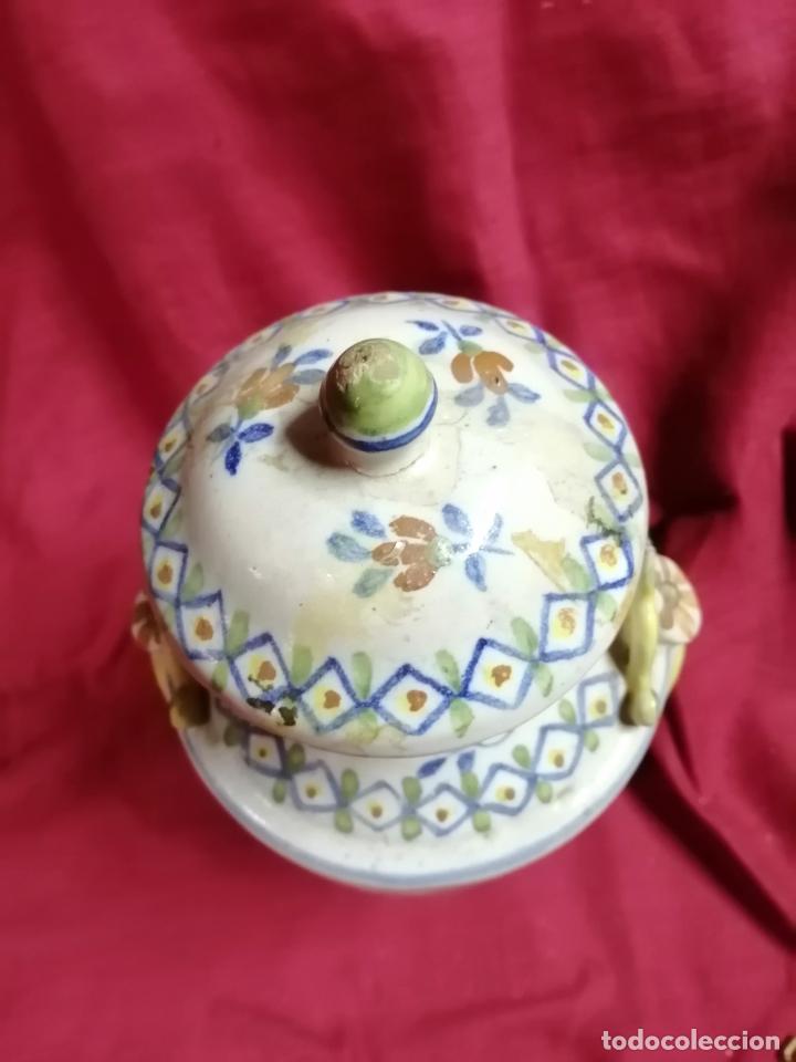 Antig&uuml;edades: Tarro , b&uacute;caro, Manises, pp XX. - Foto 2