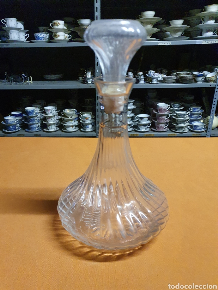 Antig&uuml;edades: Licorera cristal - Foto 1