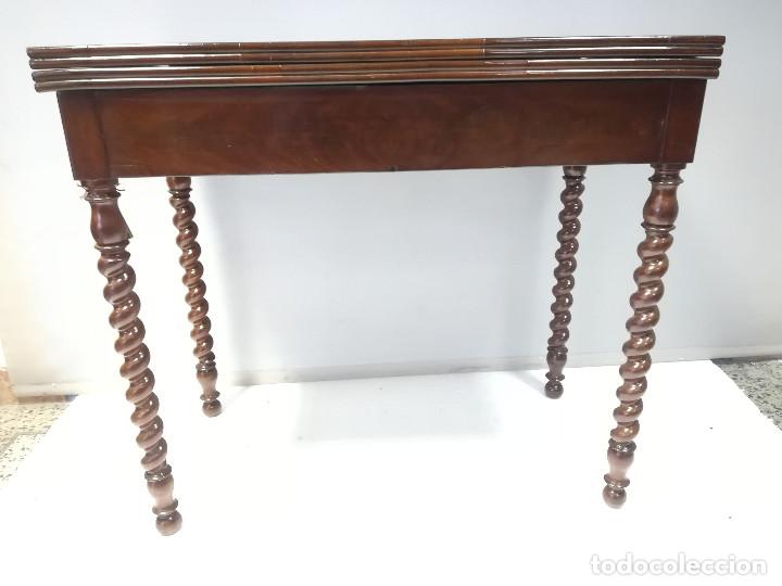 Antig&uuml;edades: MESA DE JUEGO LUIS PHILIPPE PALMA DE CAOBA - Foto 3
