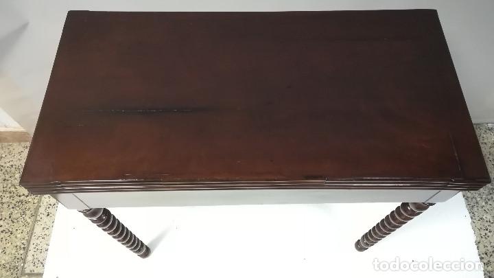 Antig&uuml;edades: MESA DE JUEGO LUIS PHILIPPE PALMA DE CAOBA - Foto 5