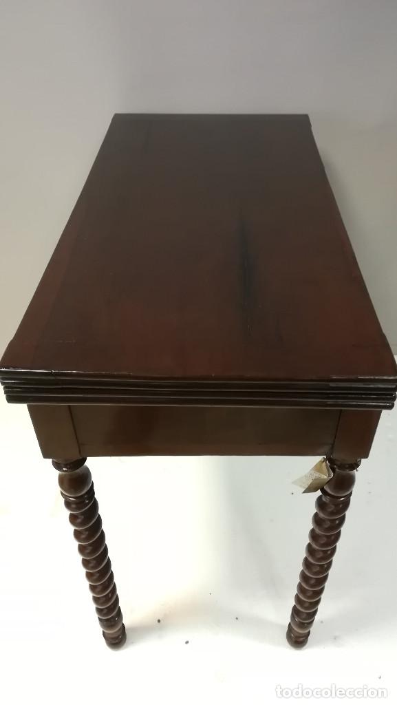Antig&uuml;edades: MESA DE JUEGO LUIS PHILIPPE PALMA DE CAOBA - Foto 9