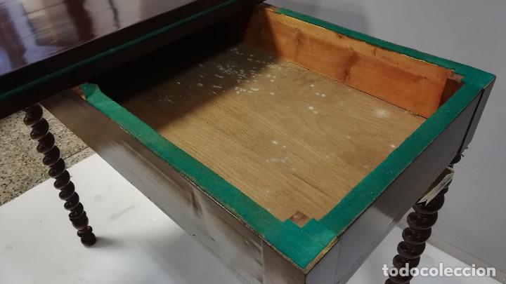 Antig&uuml;edades: MESA DE JUEGO LUIS PHILIPPE PALMA DE CAOBA - Foto 16