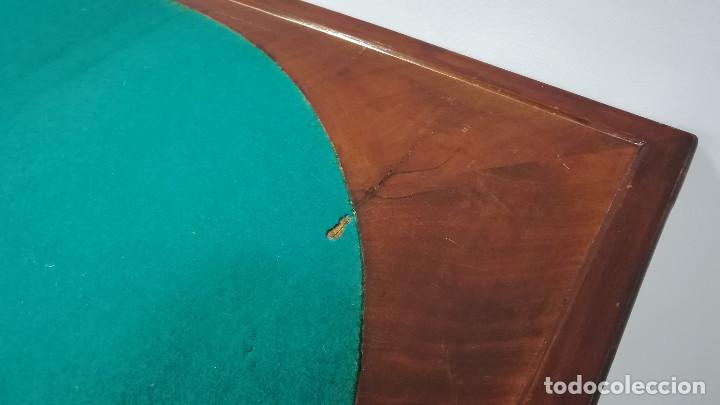 Antig&uuml;edades: MESA DE JUEGO LUIS PHILIPPE PALMA DE CAOBA - Foto 20