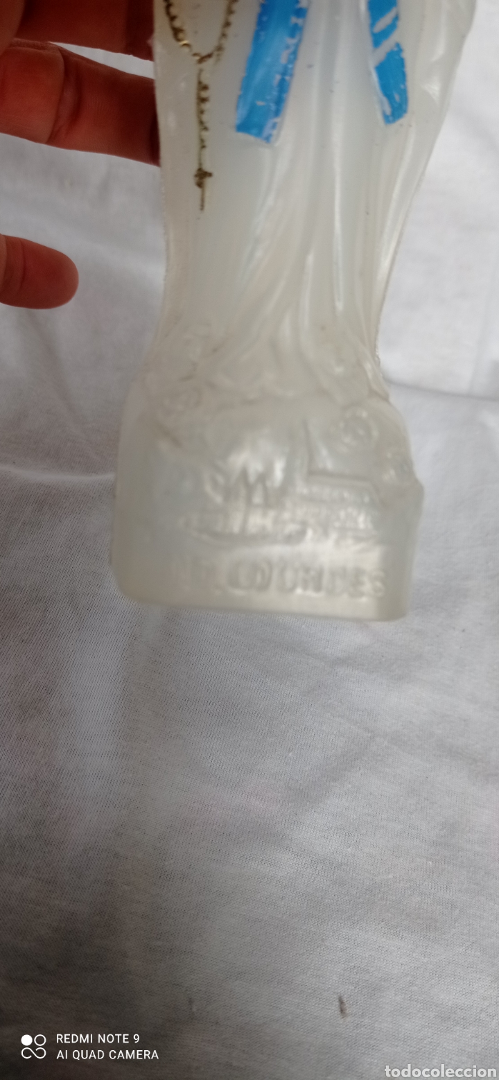 Antig&uuml;edades: Botella Virgen Lourdes agua bendida - Foto 2