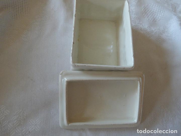 Antig&uuml;edades: Joyero, de porcelana. - Foto 3