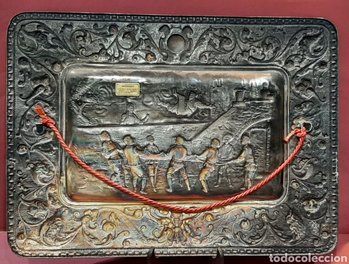 Antig&uuml;edades: Bandeja de cobre plateado - Foto 7