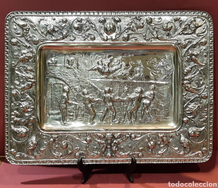 Antig&uuml;edades: Bandeja de cobre plateado - Foto 1