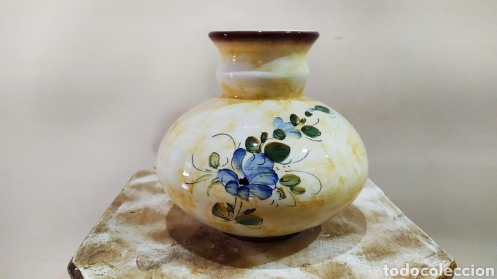 Antig&uuml;edades: Florero Manises, pintado a mano. - Foto 4