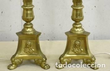 Antig&uuml;edades: PAREJA DE CANDELEROS DE IGLESIA - Foto 4