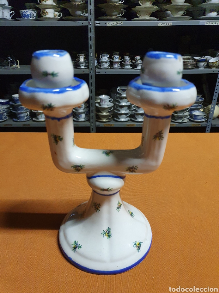 Antig&uuml;edades: Candelabro Porcelana - Foto 1