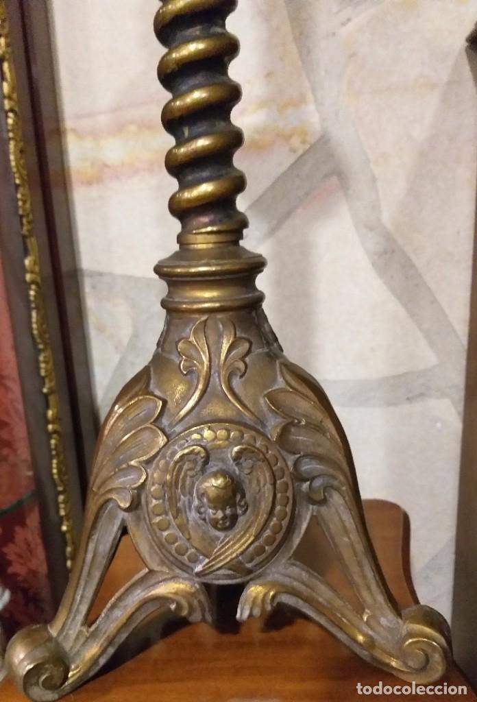 Antig&uuml;edades: CANDELABRO S XIX DE BRONCE NEOG&Oacute;TICO CON QUERUBINES - Foto 6