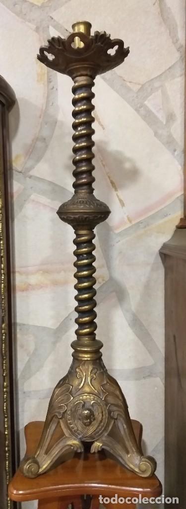 Antig&uuml;edades: CANDELABRO S XIX DE BRONCE NEOG&Oacute;TICO CON QUERUBINES - Foto 8