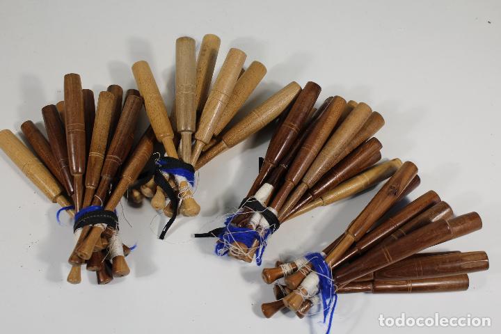 Antig&uuml;edades: lote de bolillos de madera - Foto 3