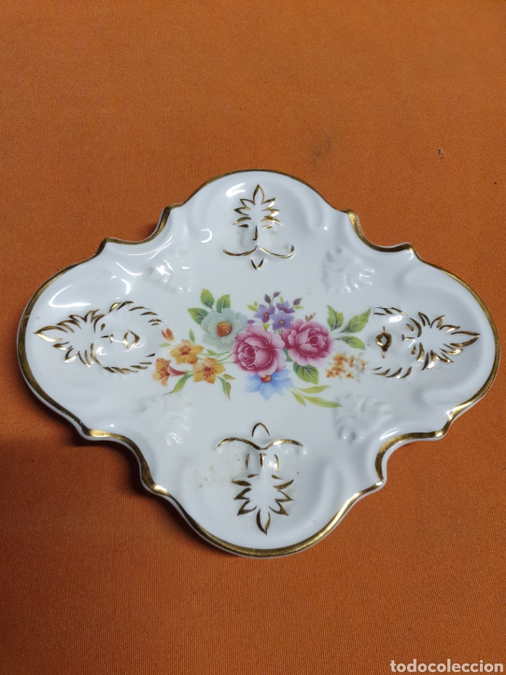Antig&uuml;edades: Bandeja Porcelana - Foto 1