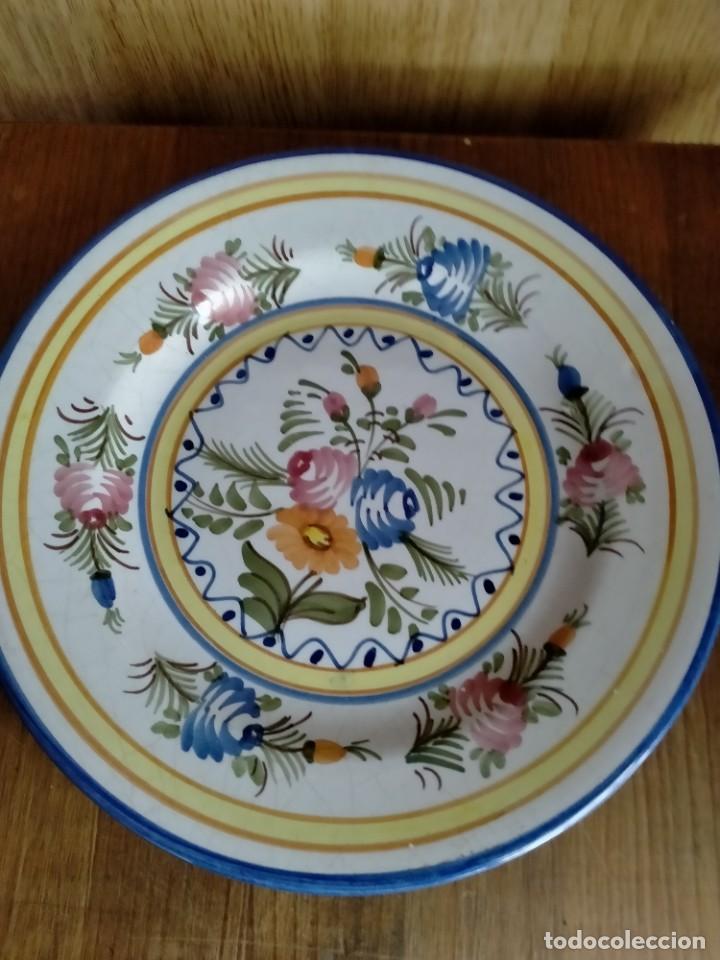 Antig&uuml;edades: PLATO DE CERAMIICA VTA. MART&Iacute;NEZ - Foto 1