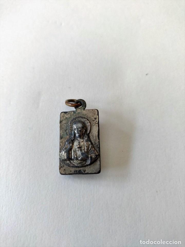Antig&uuml;edades: Medalla Sagrado Corazon y Virgen - Foto 2
