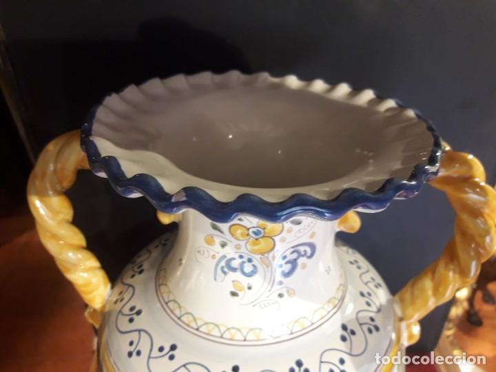 Antig&uuml;edades: Jarra cer&aacute;mica Talavera - Foto 3