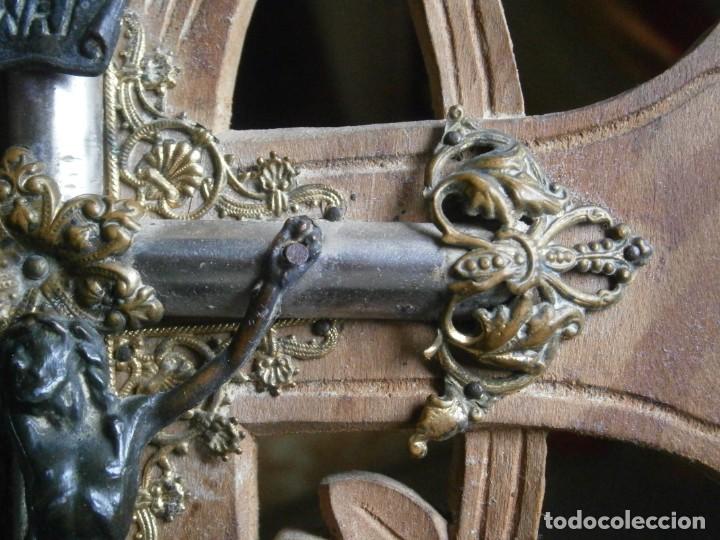 Antig&uuml;edades: CRUCIFIJO DE MADERA Y METAL - Foto 10