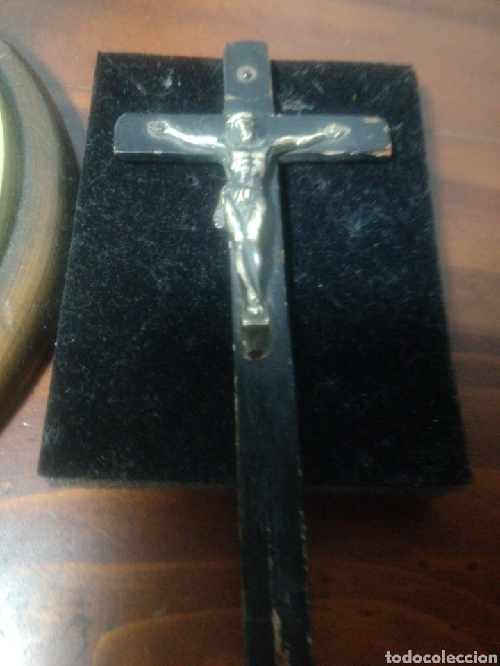 Antig&uuml;edades: Cruz para Santo de madera y plata - Foto 1