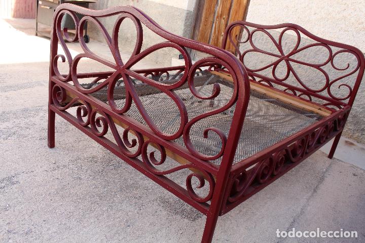 Antig&uuml;edades: antigua cama madera thonet - Foto 8