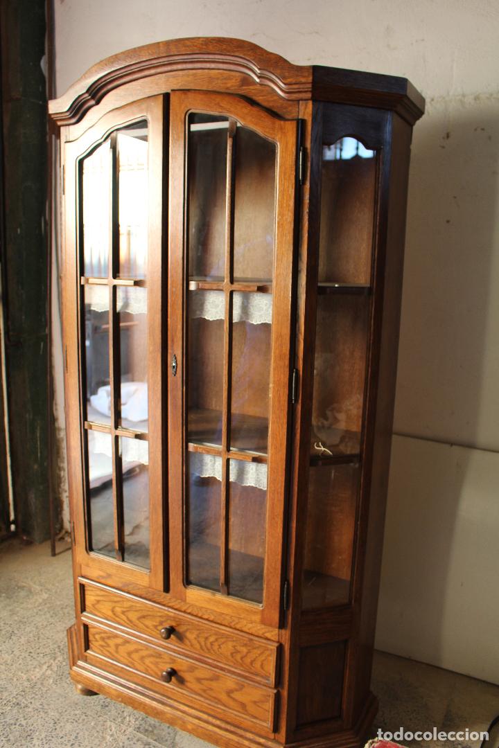 Antig&uuml;edades: vitrina en madera de roble - Foto 9