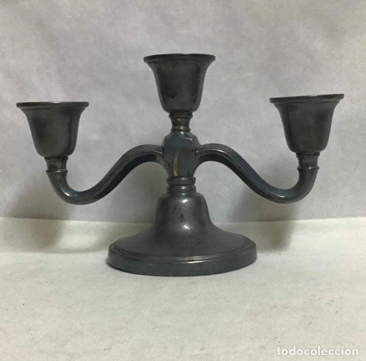 Antig&uuml;edades: ANTIGUO CANDELABRO PLATEADO - Foto 1