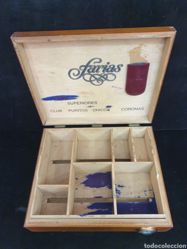Antig&uuml;edades: Caja expositora de Farias - Foto 2