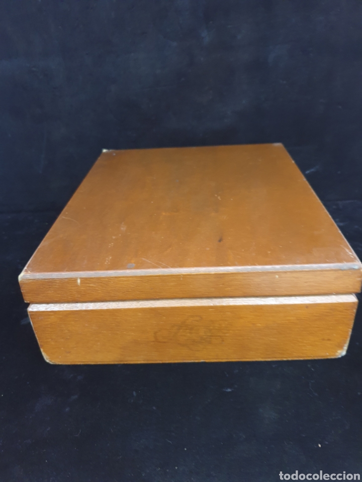 Antig&uuml;edades: Caja expositora de Farias - Foto 11