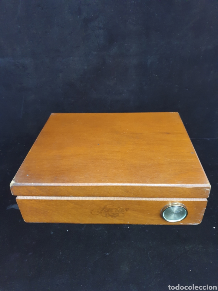 Antig&uuml;edades: Caja expositora de Farias - Foto 13