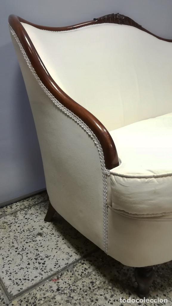 Antig&uuml;edades: SOFA ISABELINO BLANCO DE DOS PLAZAS - Foto 15