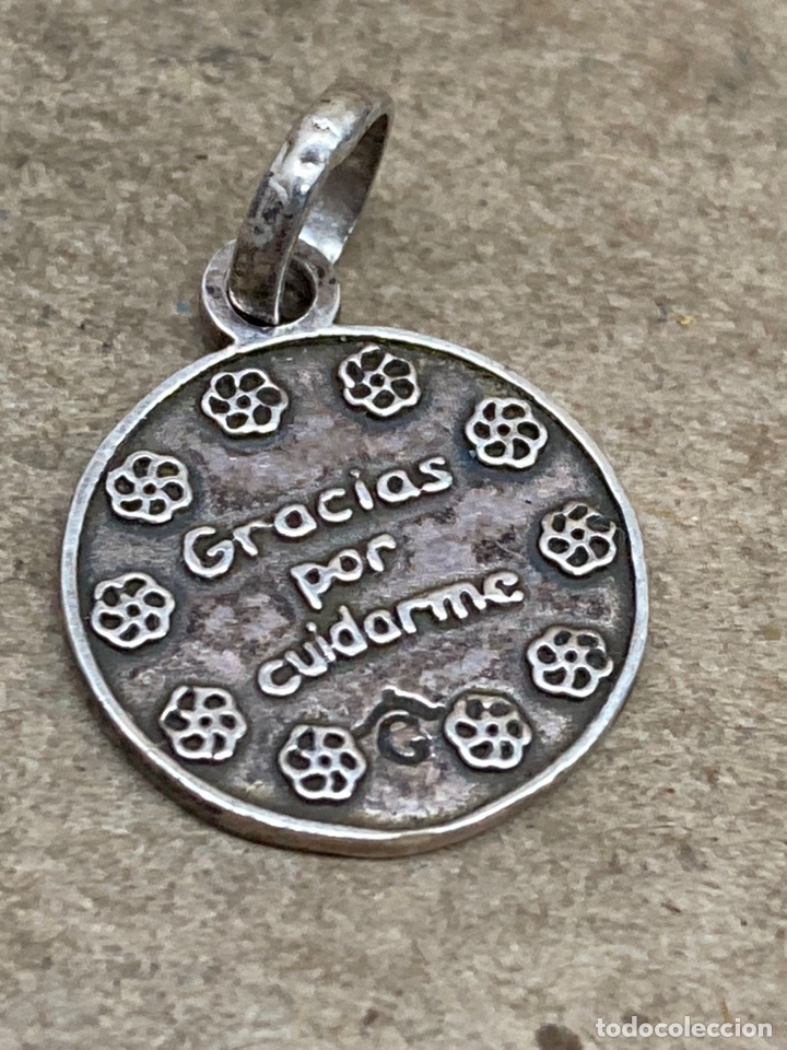 Antig&uuml;edades: Medalla de plata religiosa - Foto 2