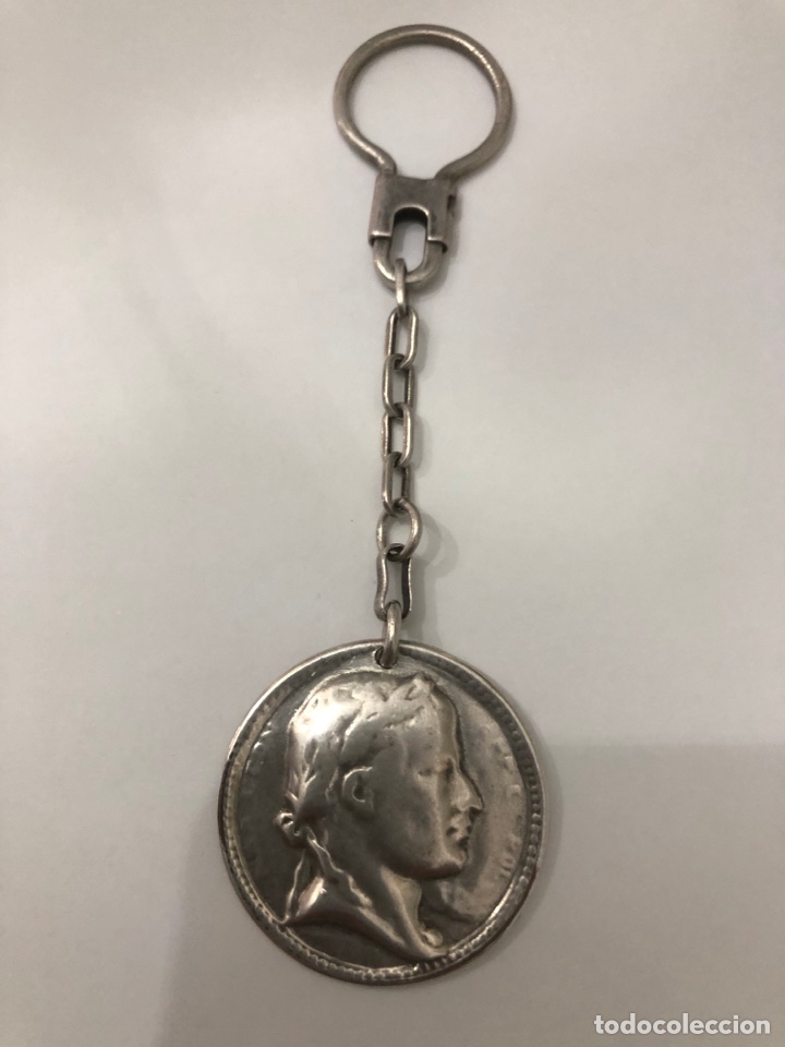 Antig&uuml;edades: Llavero de mujer de plata - Foto 3