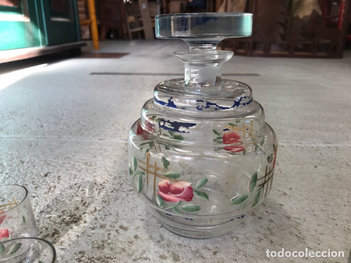 Antig&uuml;edades: Licorera con 6 vasitos. A&ntilde;o 1940 - Foto 10